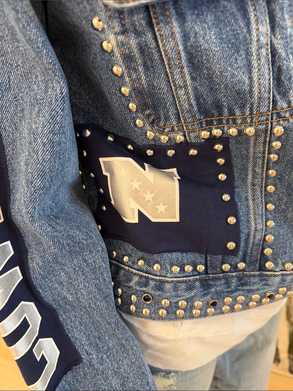 NFL  Officially Licensed Dallas Cowboys Studded Denim Women’s Cropped Jacket - Picture 3 of 15